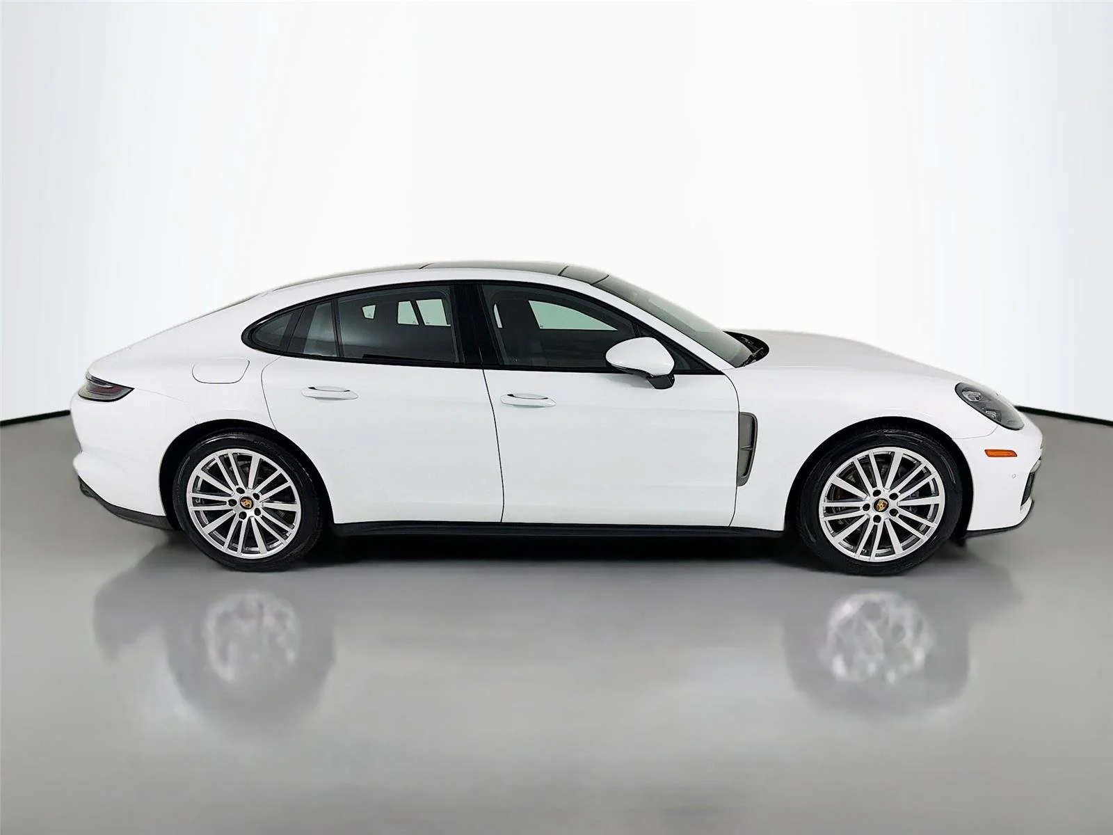 2023 Porsche Panamera Platinum Edition - Photo 27