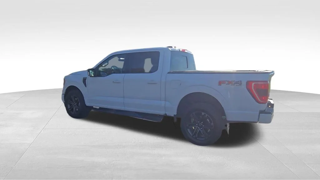 Used 2022 White Ford XLT image 6