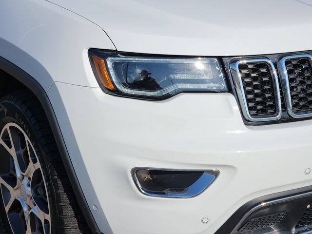 Used 2022 White Jeep Limited 4x4 image 9