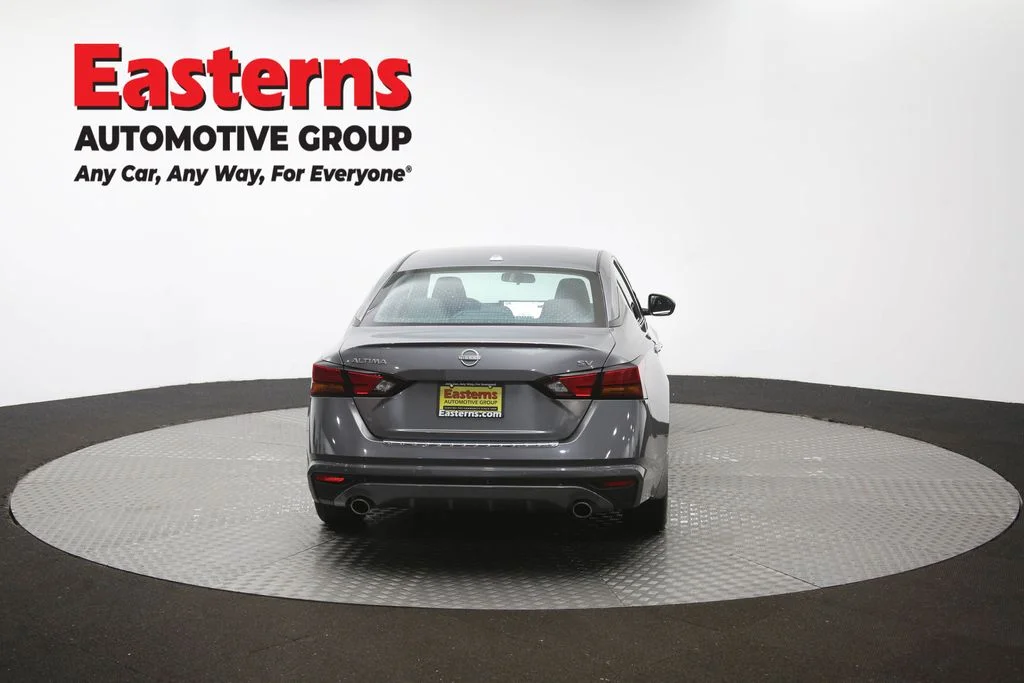 Used 2023 Gray Nissan 2.5 SV image 37