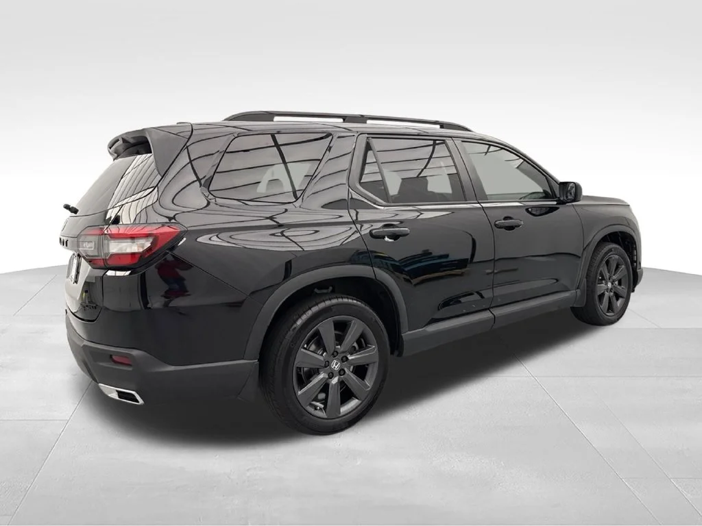 Certified Used 2025 Crystal Black Pearl Honda AWD Sport image 13