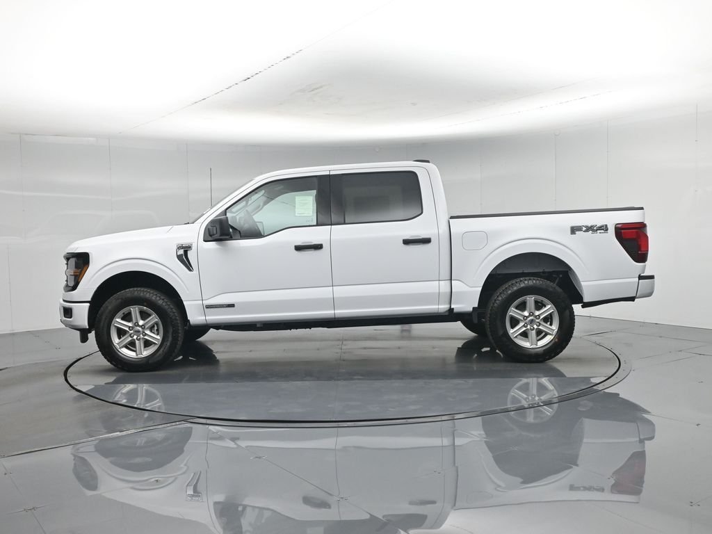 New 2026 Oxford White Ford XLT image 28