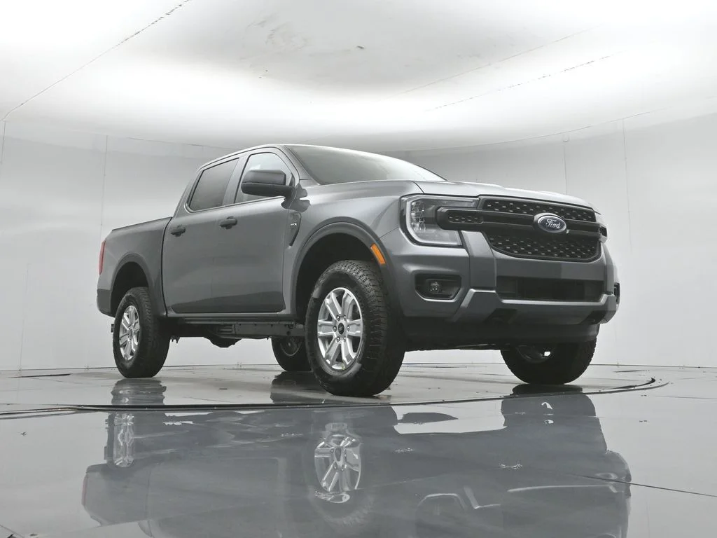 New 2026 Gray Ford XL image 40