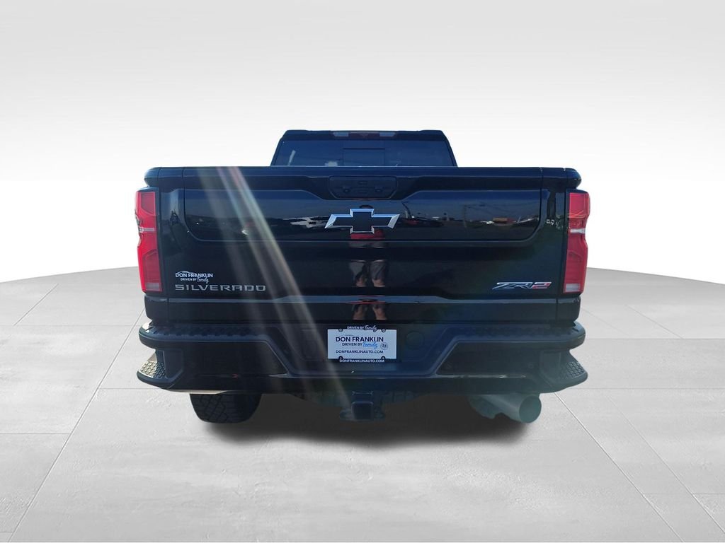 Used 2025 Black Chevrolet ZR2 image 4