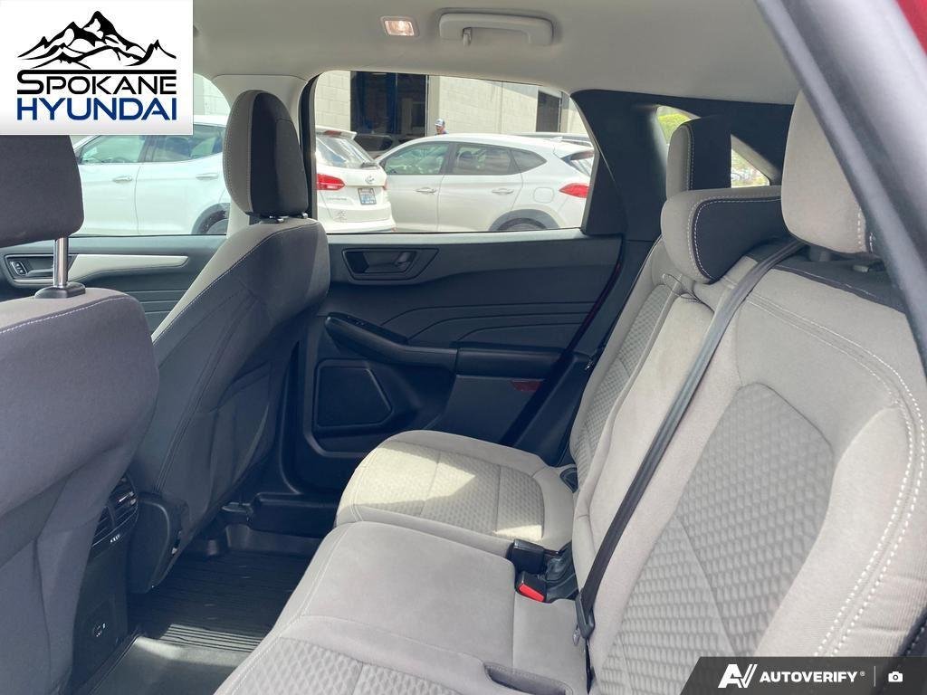 Used 2022 Rapid Red Metallic Tinted Clearcoat Ford SE image 26