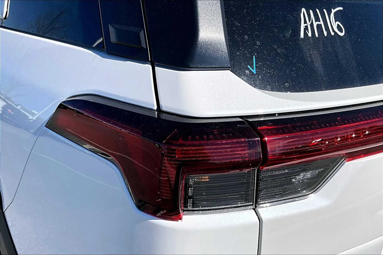 New 2026 Crystal White Pearl Subaru Limited image 15