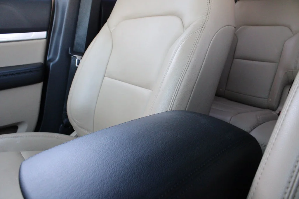 Used 2017 Gold Ford XLT image 18