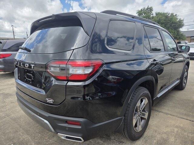 Used 2026 Crystal Black Pearl Honda EXL image 4