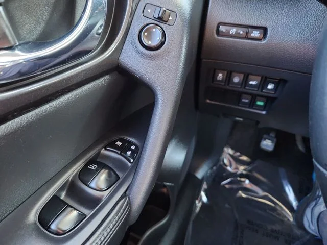 Used 2019 Gray Nissan SV image 35