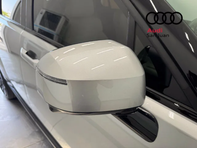 Used 2025 Silver Hyundai Calligraphy image 40