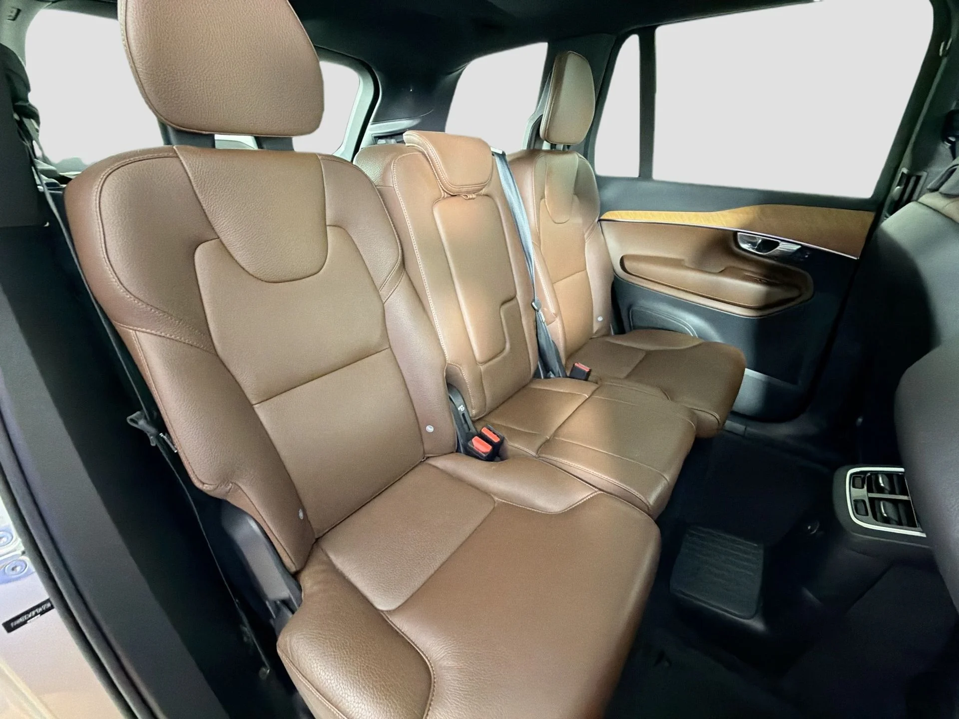 Certified Used 2023 Bright Dusk Volvo Plus image 28