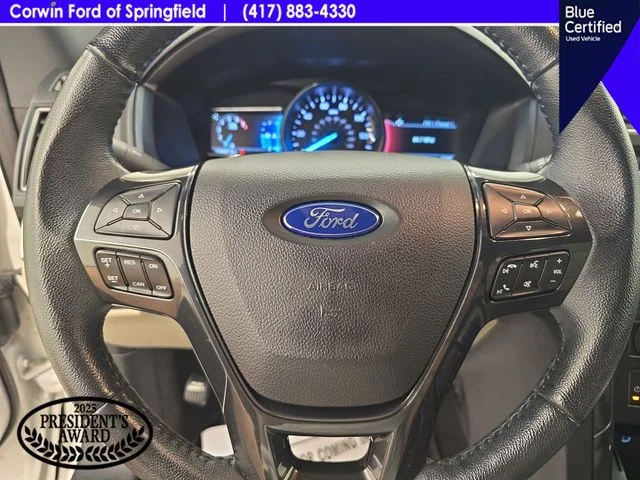 Used 2019 White Platinum Clearcoat Metallic Ford XLT image 34