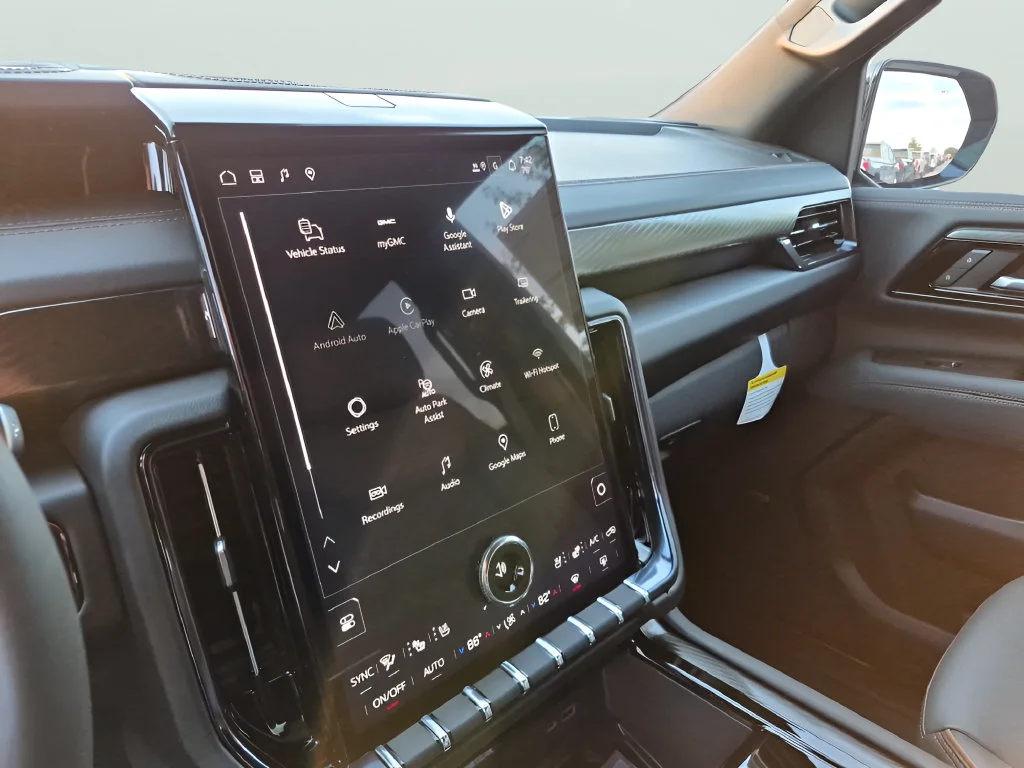 New 2026 GMC Yukon XL AT4, photo 22
