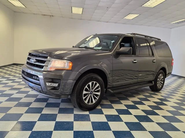 Used 2015  Ford XLT image 3
