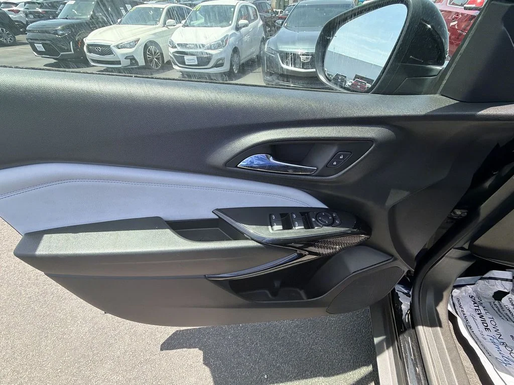 Used 2025 Black Chevrolet LT image 19