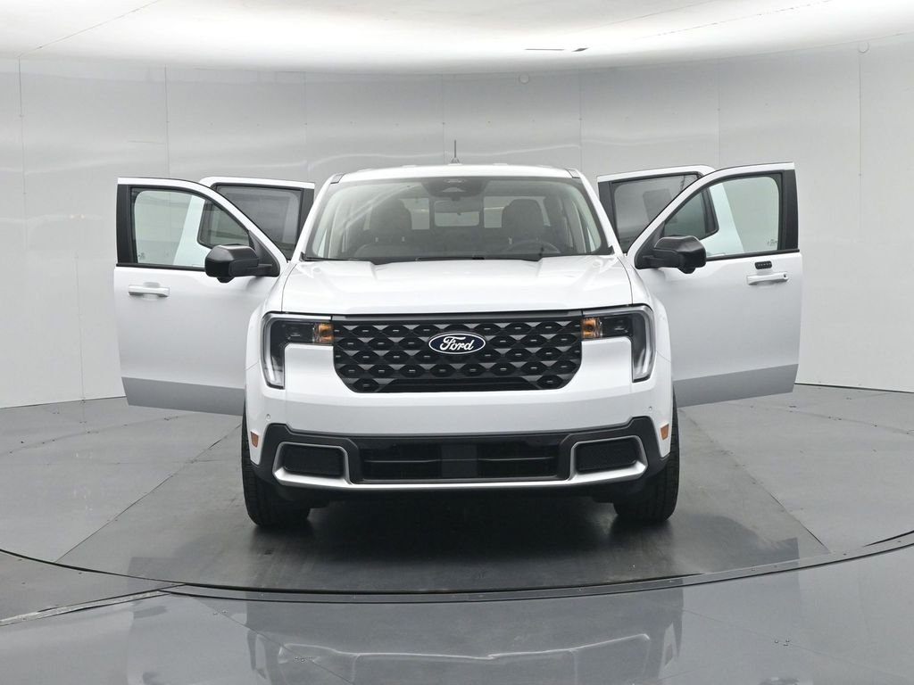 New 2026 Oxford White Ford Lariat image 32