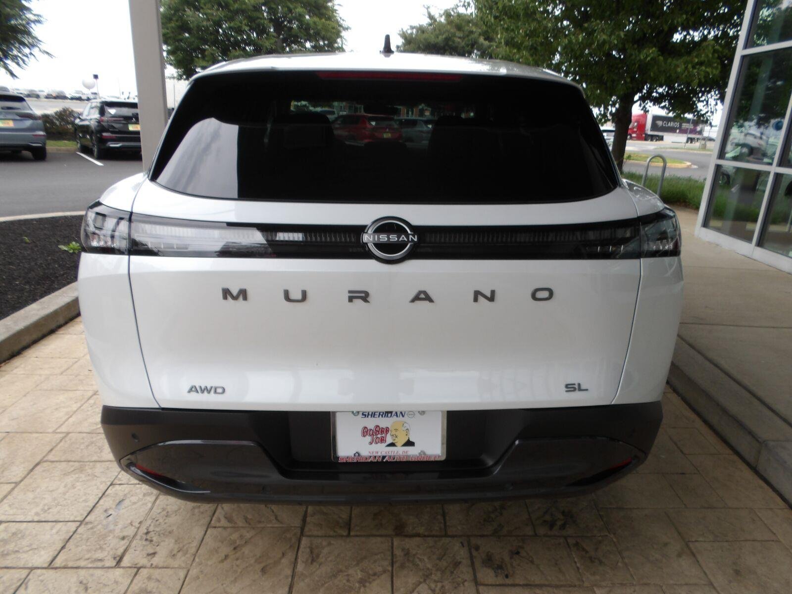 New 2026 Everest White Pearl TriCoat Nissan SL image 6