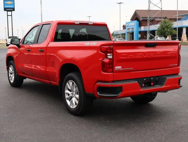 2026 Chevrolet Silverado 1500 Custom - Photo 7
