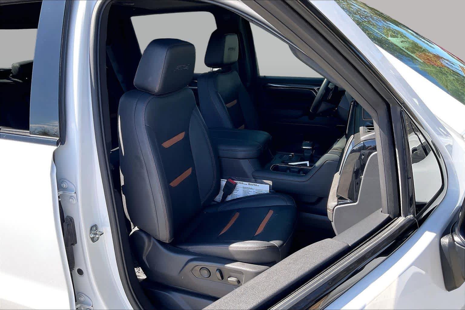 Used 2024 Summit White GMC AT4 image 8