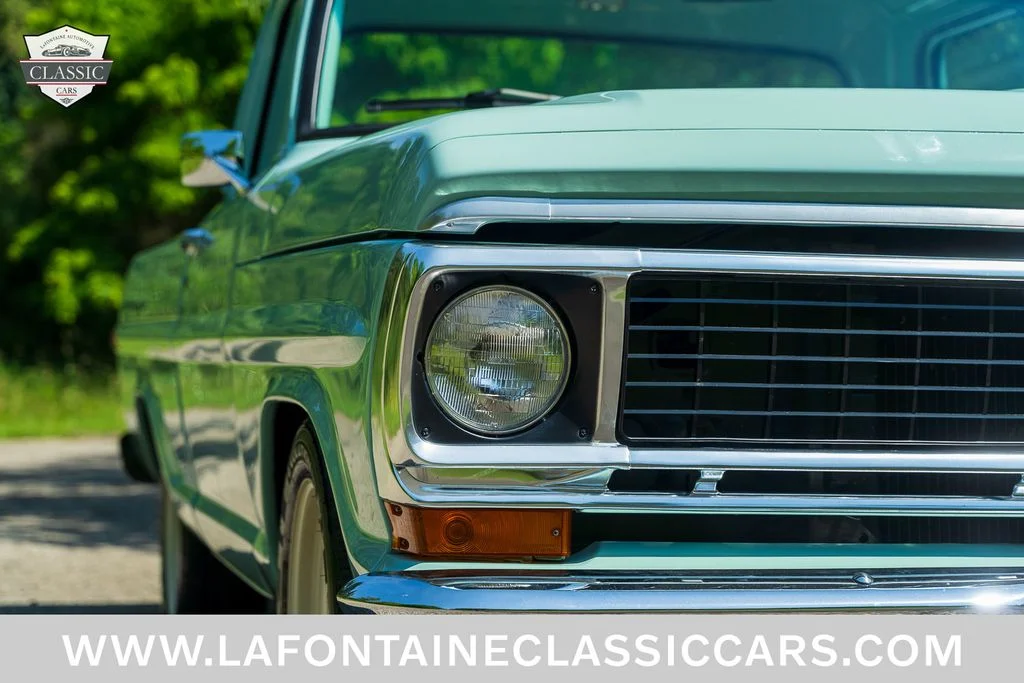 Used 1970  Ford  image 12