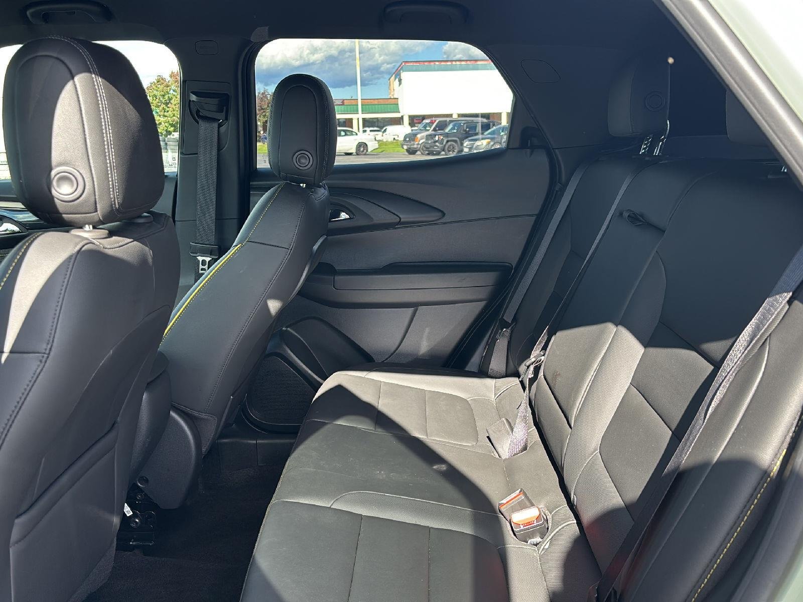 Used 2024 Cacti Green Chevrolet ACTIV image 23