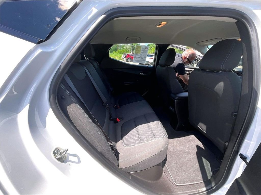 Used 2023 White Chevrolet LT image 16