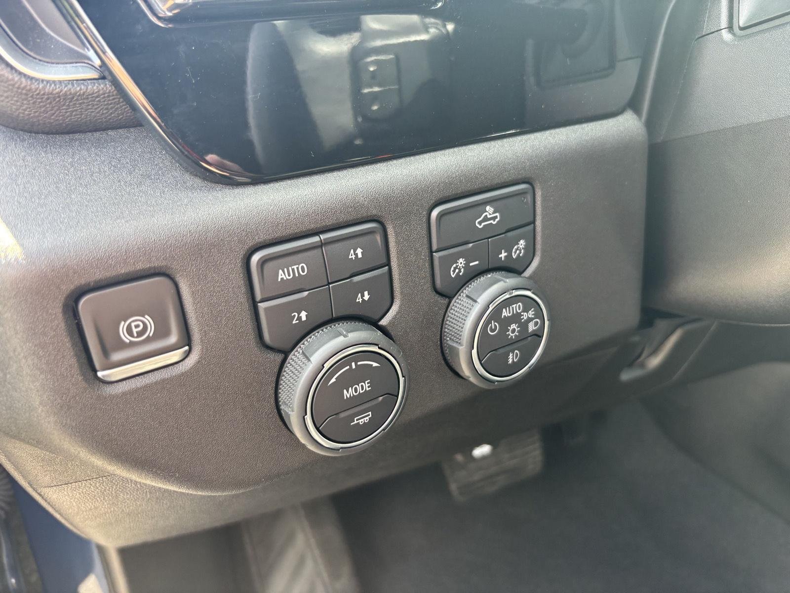 Used 2024 Lakeshore Blue Metallic Chevrolet RST image 17