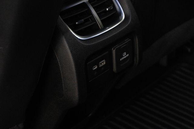 Used 2020 Blue Chevrolet Premier image 23
