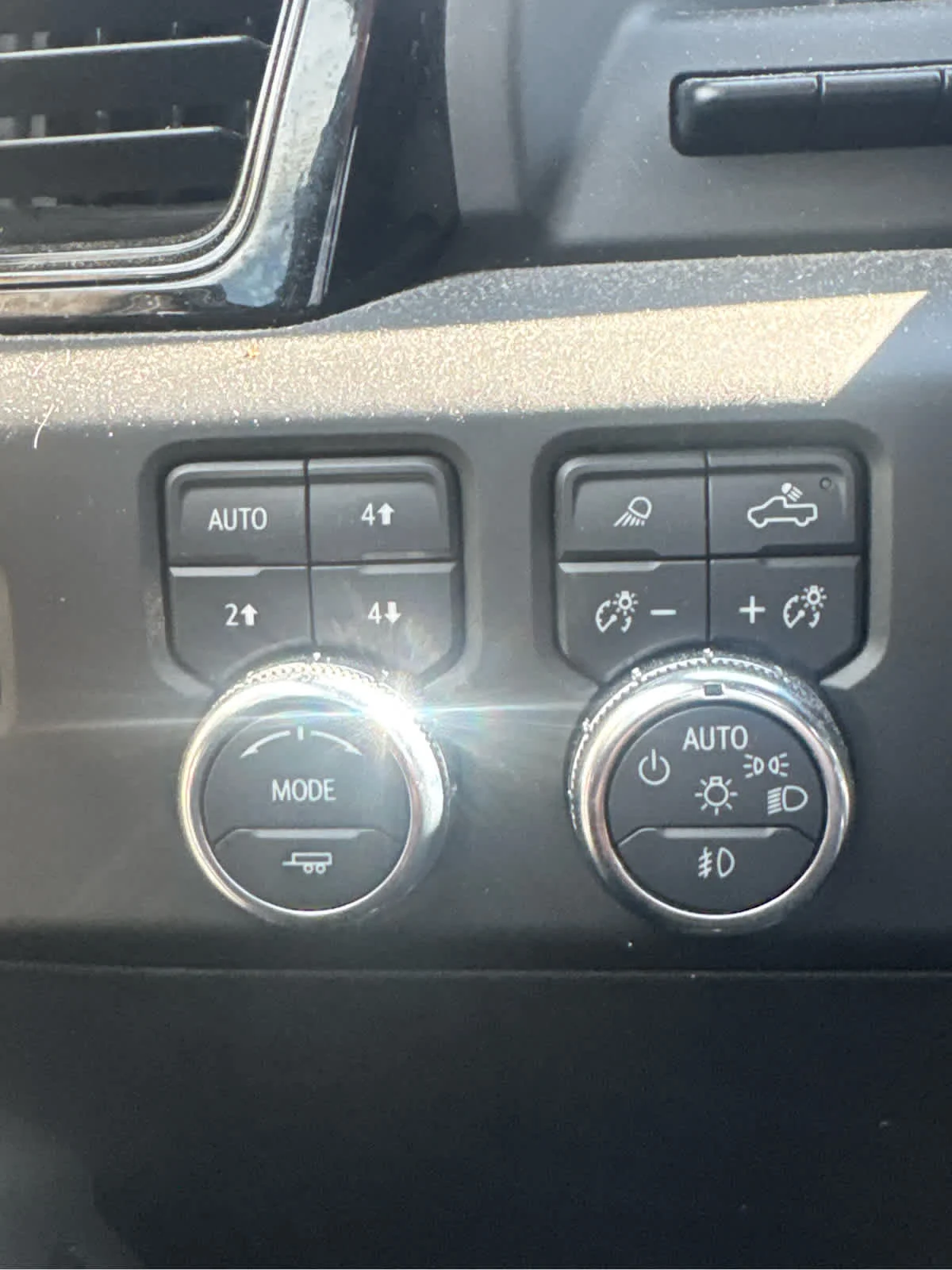 Used 2022 Onyx Black GMC AT4 image 23