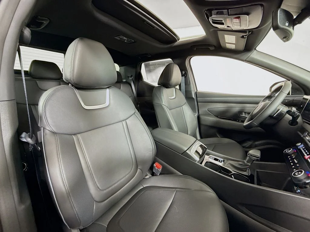 2025 Hyundai Santa Cruz Limited - Photo 30