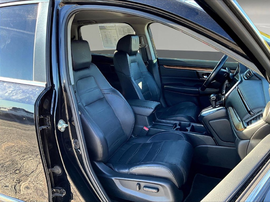 Used 2018 Black Honda Touring image 32
