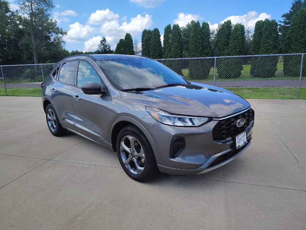Used 2024 Carbonized Gray Metallic Ford ST-Line image 28