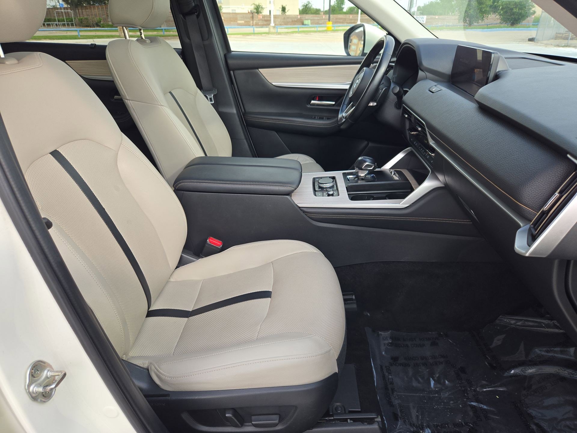 Used 2024 Rhodium White Premium Mazda 3.3 Turbo Premium image 32