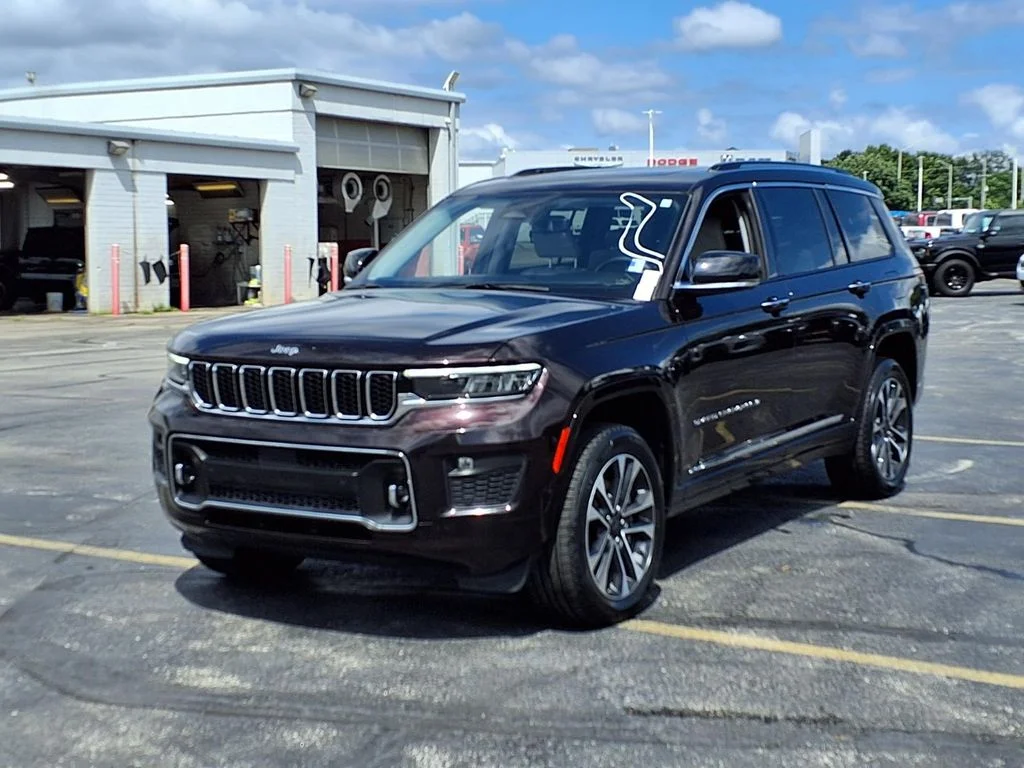 Used 2022 Jeep Grand Cherokee L Overland with VIN 1C4RJKDG2N8547724 for sale in Kansas City