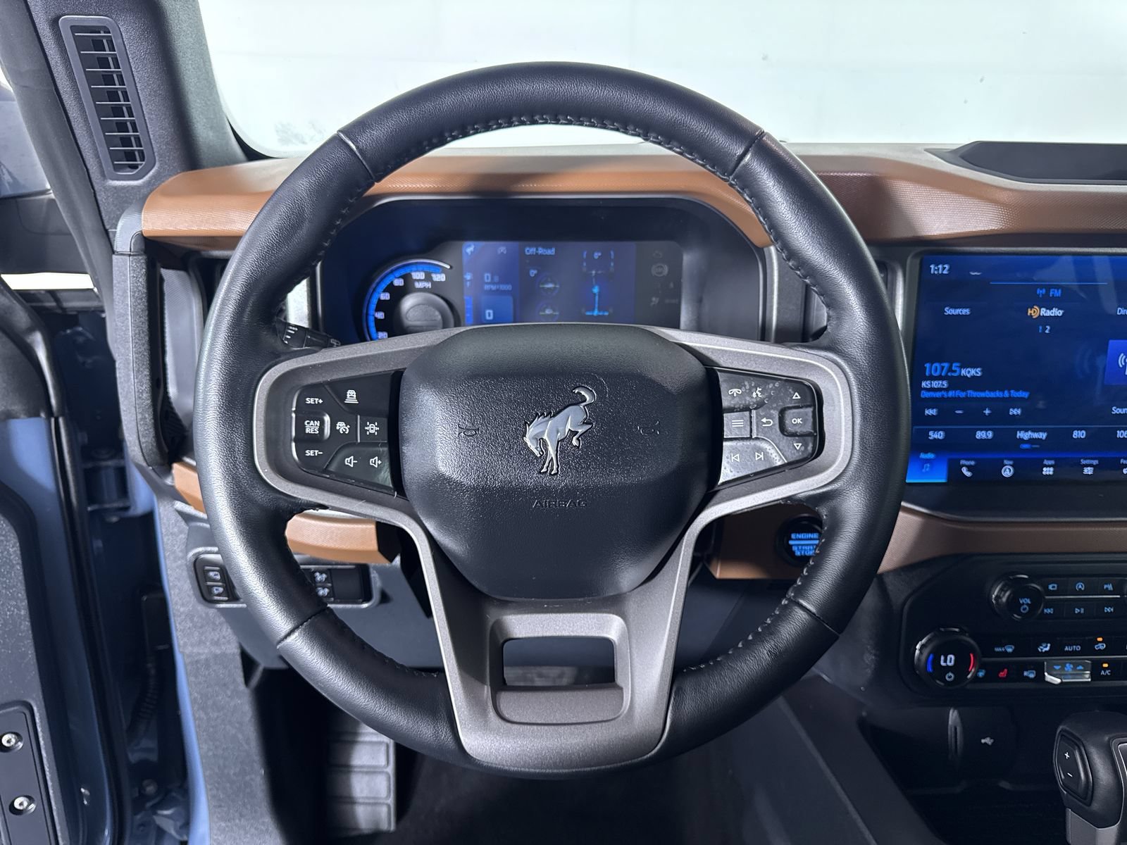 Used 2024 Azure Gray Metallic Tri-Coat Ford Outer Banks image 15