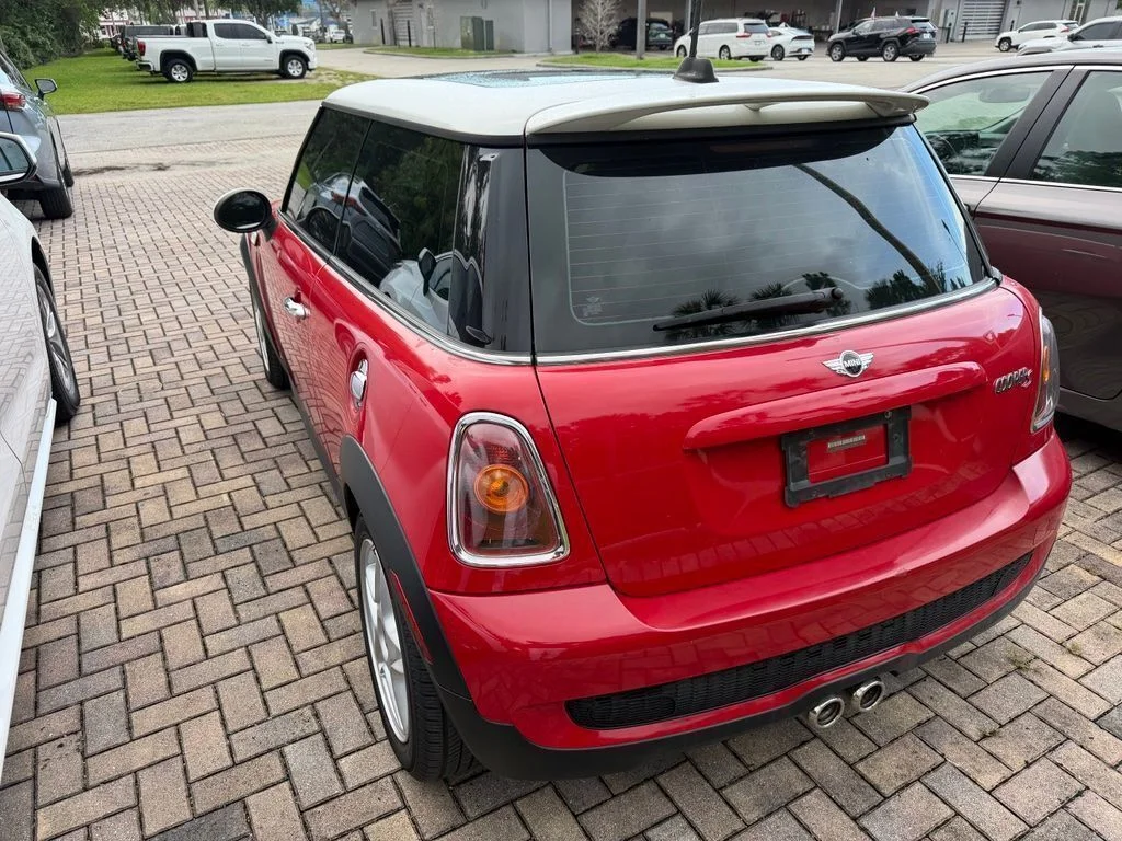 Used 2008 Red MINI Base image 6