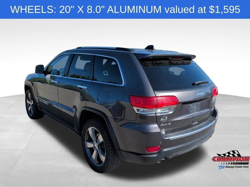 Used 2014 Gray Jeep Limited image 3