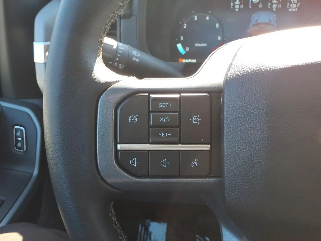 Used 2025 White Ford XLT image 41