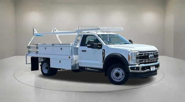 2024 Ford Chassis Cab F-450® XL