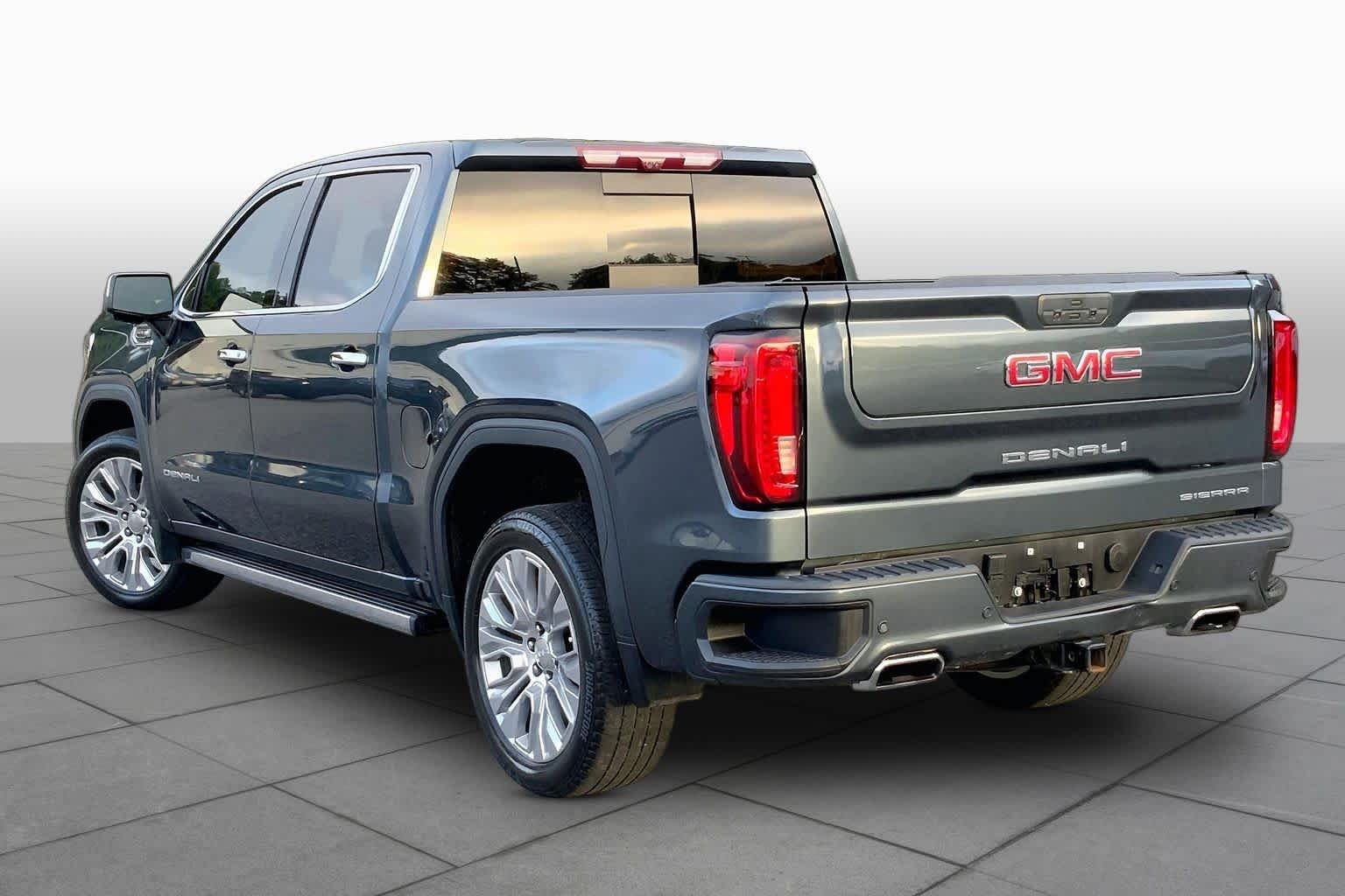 Used 2020 Dark Sky Metallic GMC Denali image 12