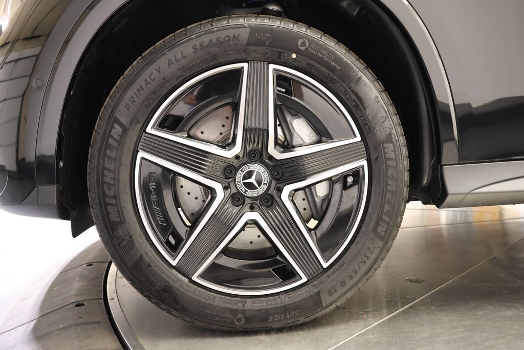 New 2027 Black Mercedes-Benz GLC 300 Coupe image 11