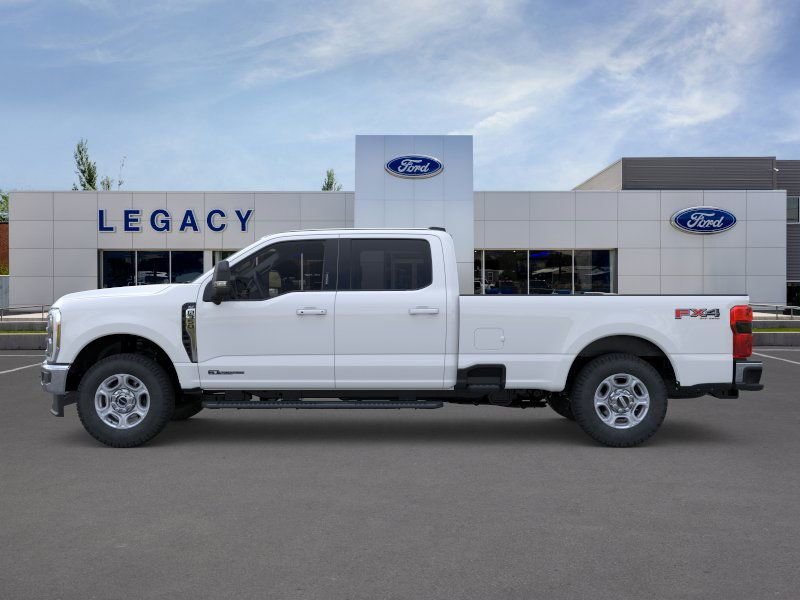 New 2026 Oxford White Ford F-350® XLT image 3