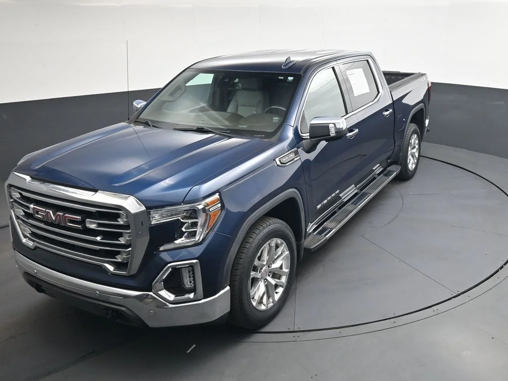 Used 2020 Blue GMC SLT image 41