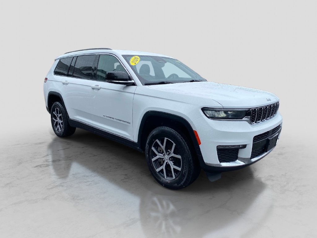 Used 2024 White Jeep Limited image 13