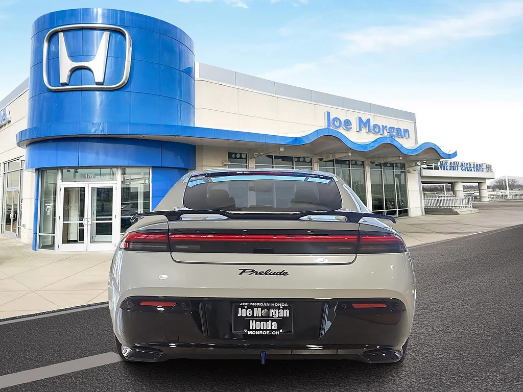 New 2026 Winter Frost Pearl Honda Hybrid image 4