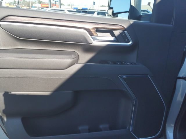 2026 Chevrolet Silverado 3500 HD LT - Photo 14