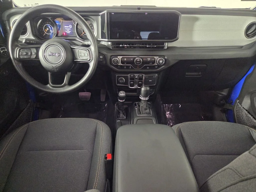 Used 2025 Hydro Blue Pearlcoat Jeep Nighthawk image 25