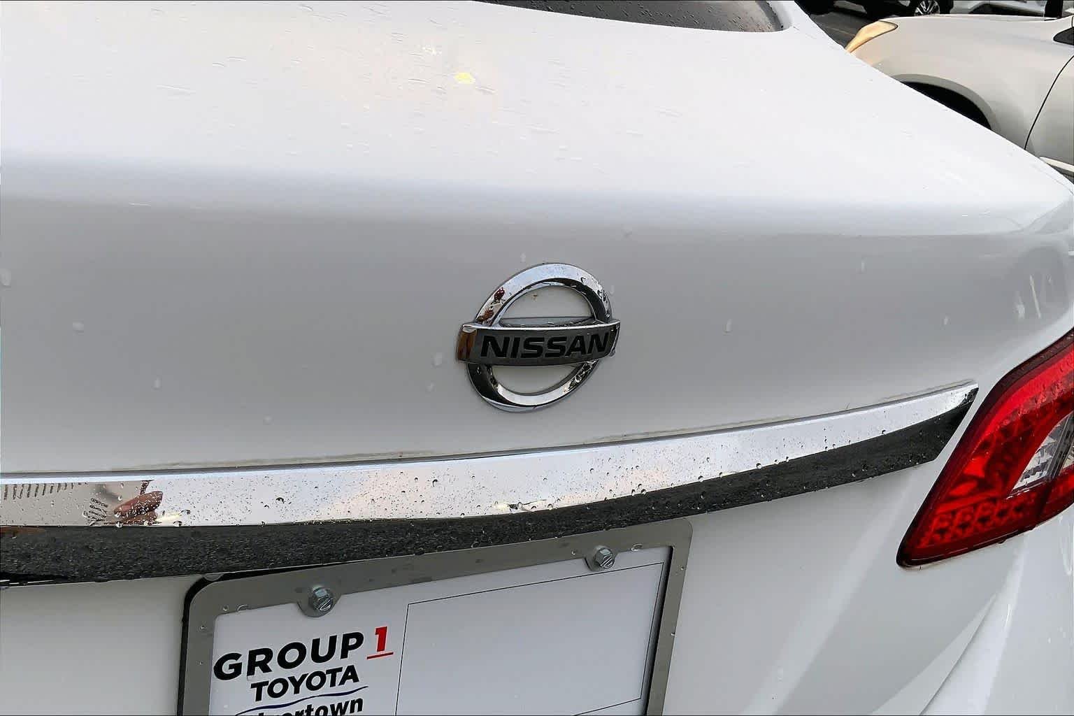 Used 2015 Fresh Powder Nissan S image 29