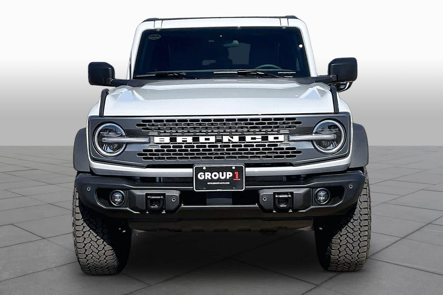 New 2026 Avalanche Gray Ford Badlands® image 3