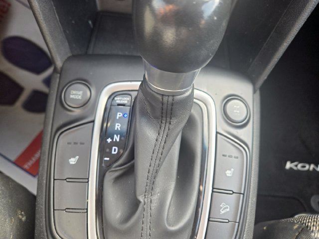 Used 2019 White Hyundai SEL image 16